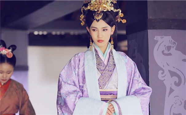 芈八子和秦始皇_芈八子是楚国公主吗_嬴政和芈月的关系