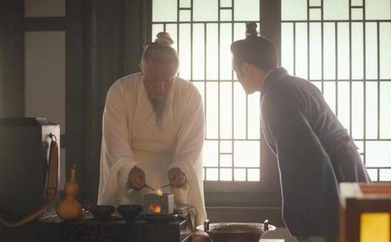曹操杀害华佗的真正原因是什么?