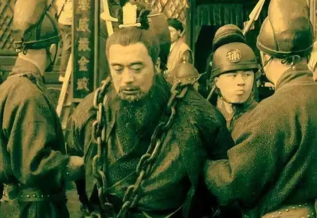 项羽自杀后，为了侮辱他，刘邦做了这样一件事